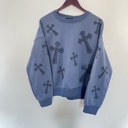 Almost Famous Cross Print Sweatshirt Sz L