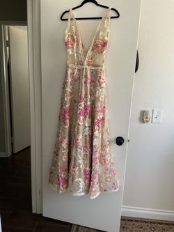 Floral Embroidered Sleeveless Maxi Dress size s never used