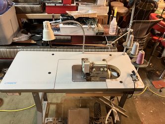 Consew Blind Stitch Sowing Machine