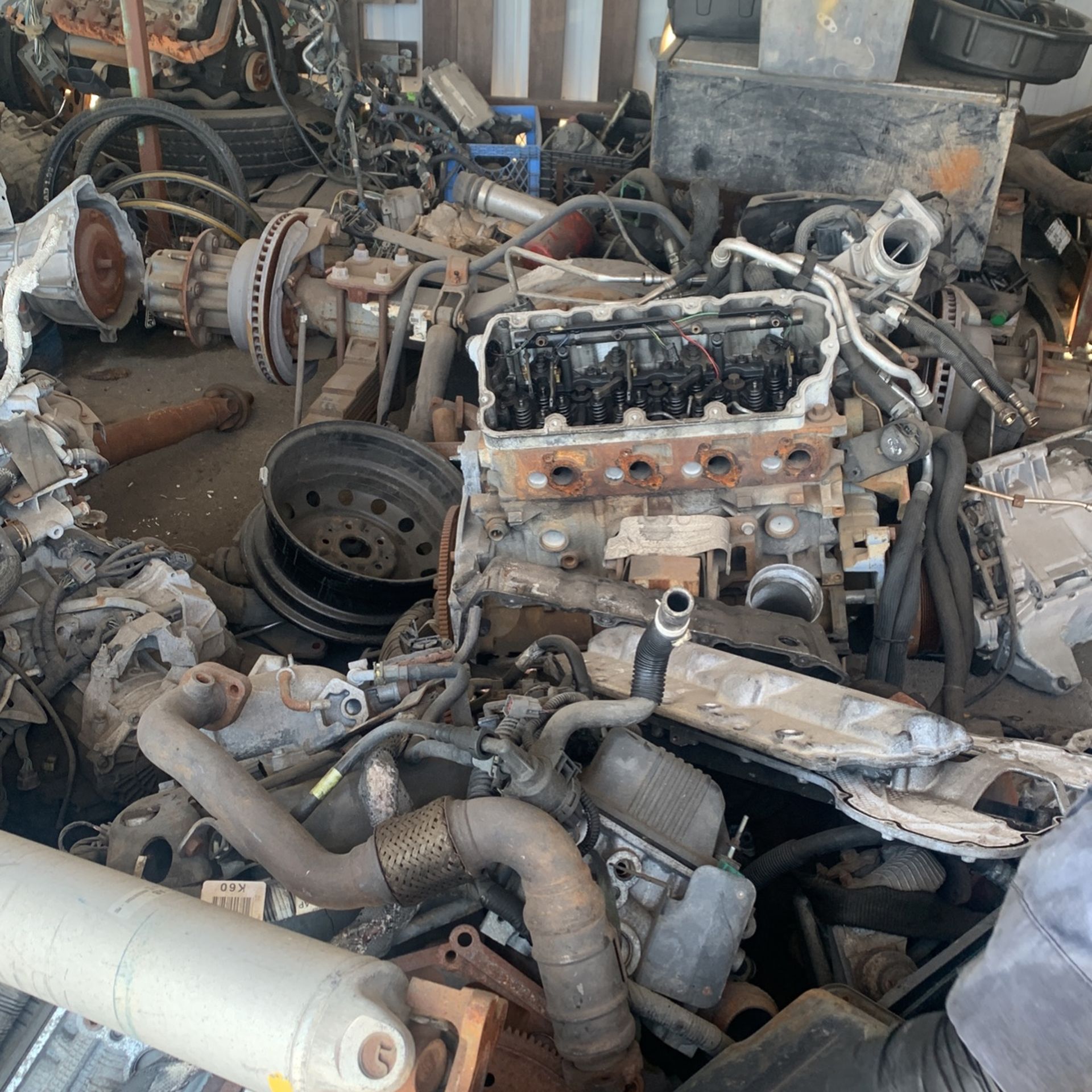 Lots Of Low Mileage Engines That Have Been Sitting For Years for Sale