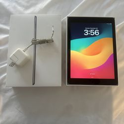 Apple iPad 6th Generation 32GB Wi-Fi A1893