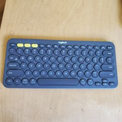 Logitech K380 Multi-Device Bluetooth Keyboard