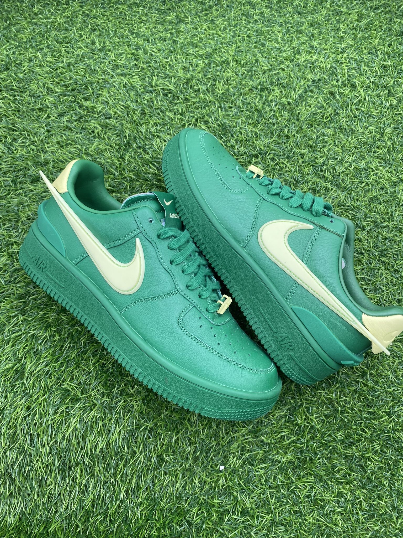 New Nike Air Force 1 Ambush Green Size 7.5M