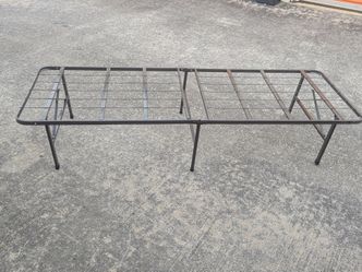 Twin Size Metal Platform Bed Frame