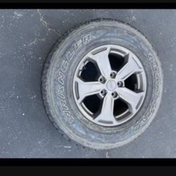 1 - 245/75r17 Jeep Rim Wheel 5x5 5x127 With Tire!!!!!!
