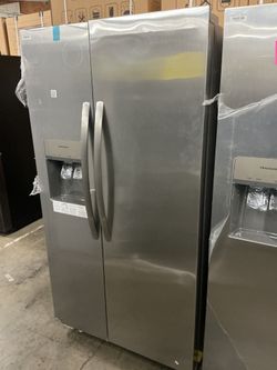 Frigidaire FRSC2333AS Side-by-Side Refrigerator (Open Box / Scratch & Dent)