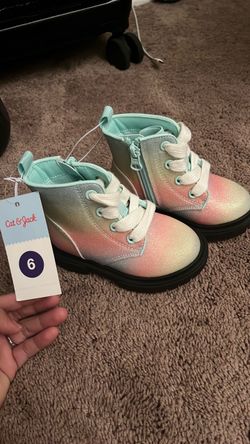 Boots toddlers size 6