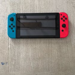 Nintendo Switch With 3 Games On Disc, 14 In Console 