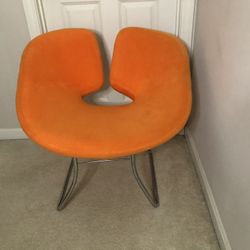 Nice Fancy Comfortable Chair Reg $60 SALE $40