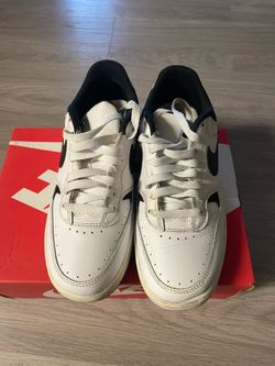 Nikes shoes