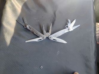 Leatherman sidekick multi tool