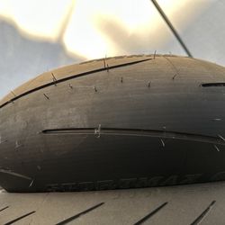 Dunlop Q4 Rear Tire 190/50/17