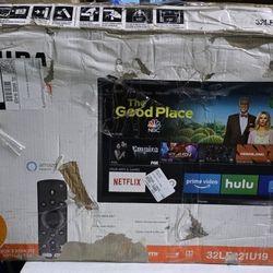 New Toshiba 32" Smart Tv