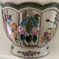 Hand Painted Chinese Jardiniere/ Cache Pot / Planter