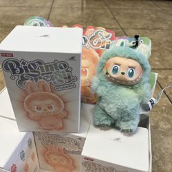 Authentic V3 Labubus 