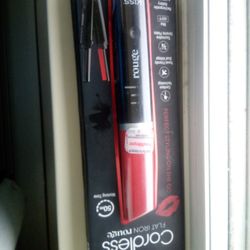 Cordless Hair Straitener