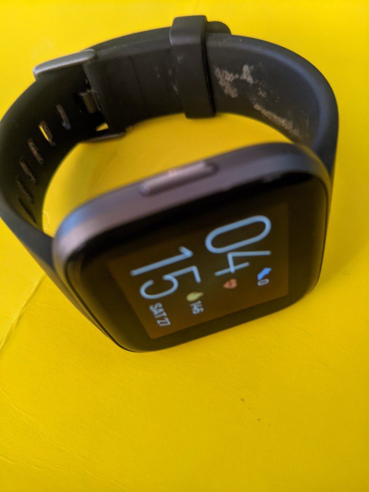 Fitbit Versa 2 Watch And Charger