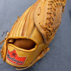 Rod Carew McGregor MVP Baseball Glove Vintage