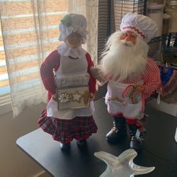 Mr And Mrs Santa Claus