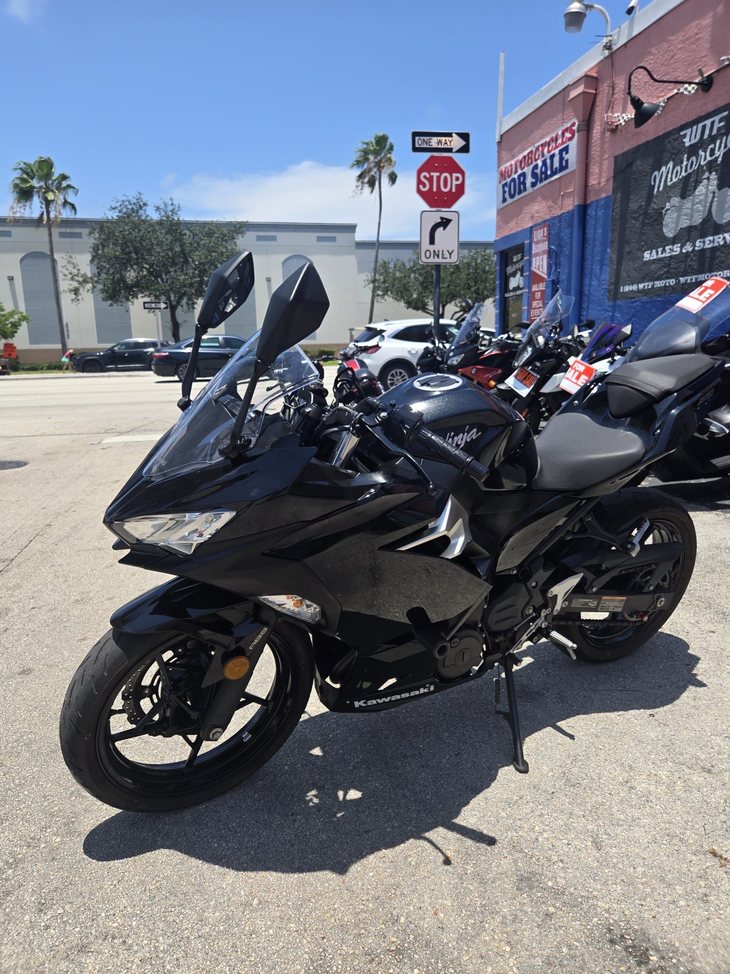 2019 Kawsaki Ninja 400cc abs