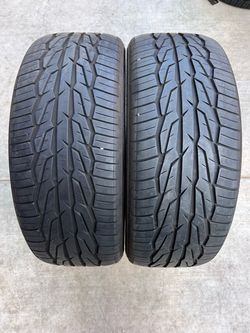 ONLY 2 tires TOYO EXTENSA HP 2 245/45r20