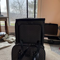 JM Weekender  2-Piece Luggage Set – 43 x 27 x 61 cm