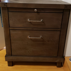 Full Like New Bedeoom Set