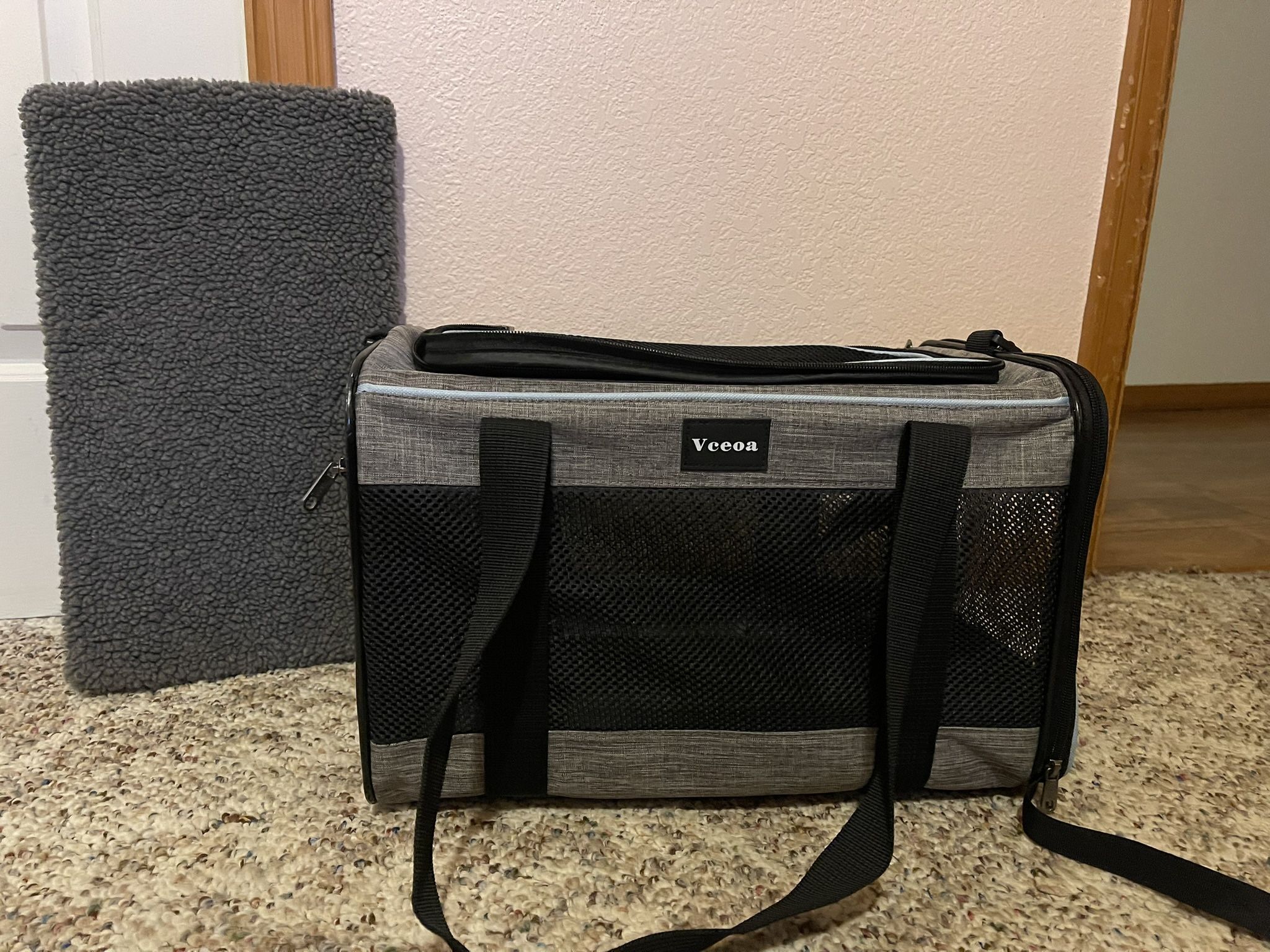 Vceoa Pet Carrier