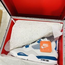 Jordan 4 Retro Military Blue