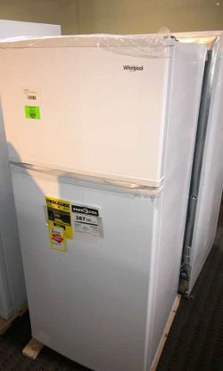 Brand New Whirlpool Top Freezer Refrigerator (Model:WRT316SFDW) AR37M