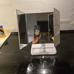 Tri-mirror