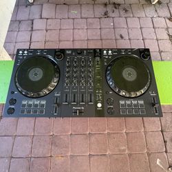 Serato ddj-flx6 