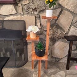 Plant Stand 
