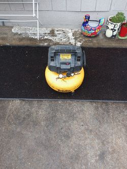 Compressor 6 gal tank , 165 PSI $60