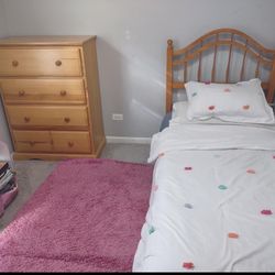 Twin Bed & Mattress & Box spring & Dresser 