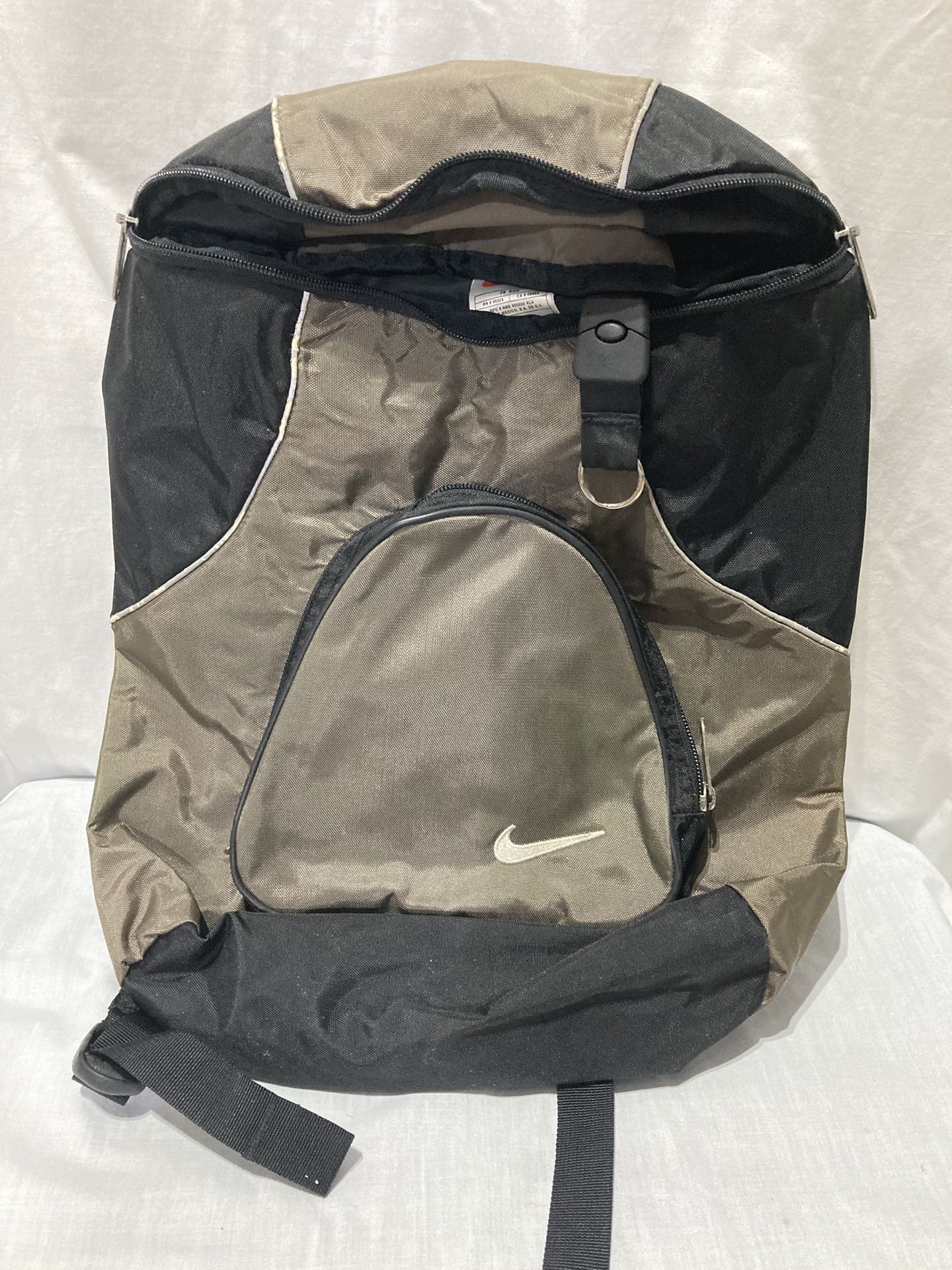 Used NIKE BACKPACK