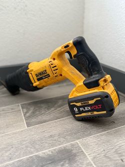 Dewalt 20v Saw & 9ah battery flex volt