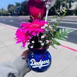 Dodgers flowers arrangement / Mother’s Day gifts