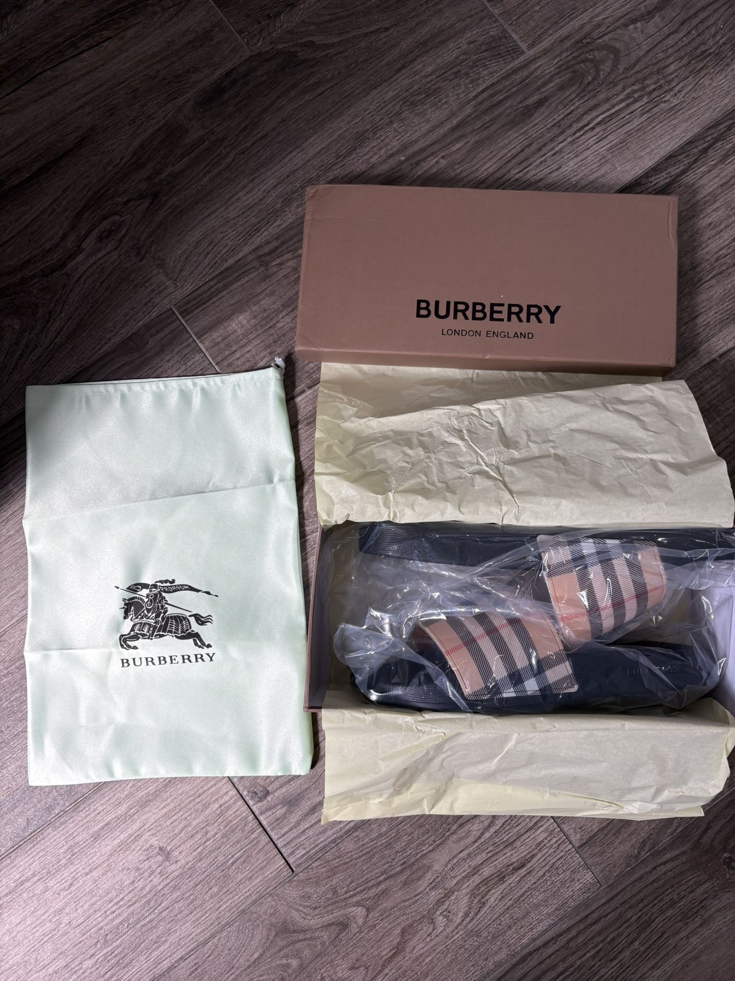 Burberry slides