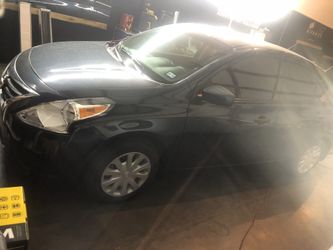 nissan versa 2017 with only 28000 miles !!