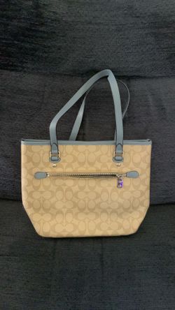 Signature Coach Tote