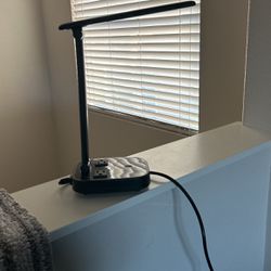 Student’s Desk Lamp