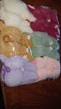 Cute And Fluffy Keychains