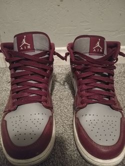 Jordan 1's Mid. Sz 8.5 Cherry wood red and Gray