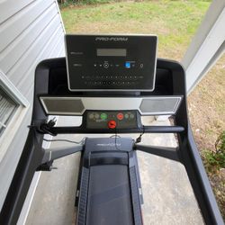 Pro-form CC500,  Treadmill 