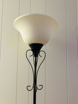 Tall Elegant Black Metal Lamp