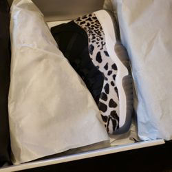 Women's Air Jordan 11 Retro Animal Instinct Size 9.5M/ 11W 