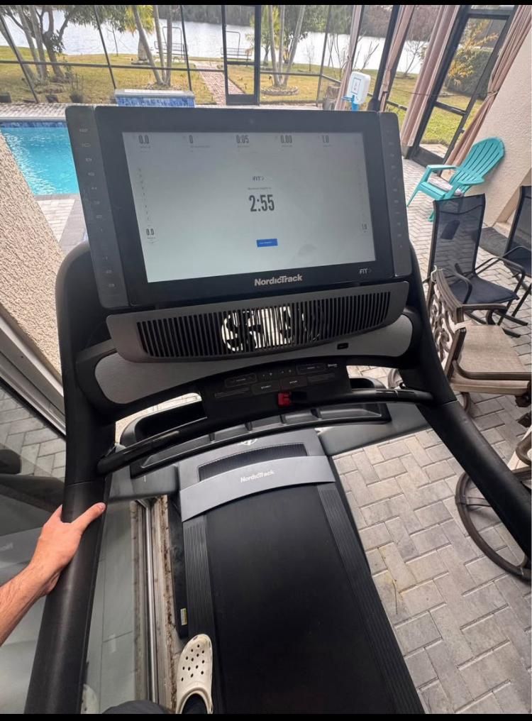 Nordictrack/treadmill