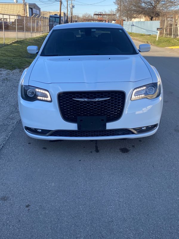 2016 Chrysler 300 For Sale In Dallas Tx Offerup