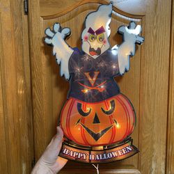 Virginia Cavaliers Branded 19” Light Up Indoor/Outdoor Halloween Decor with Lawn Stake  Great pre-owned condition. Box included.  Retail price $19.99.